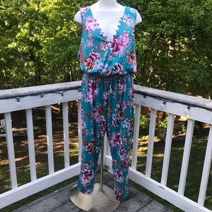 Plus Size Blue Floral Romper Jumpsuit